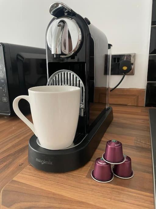 Modern 1-Bed Apartment Belfast Extérieur photo